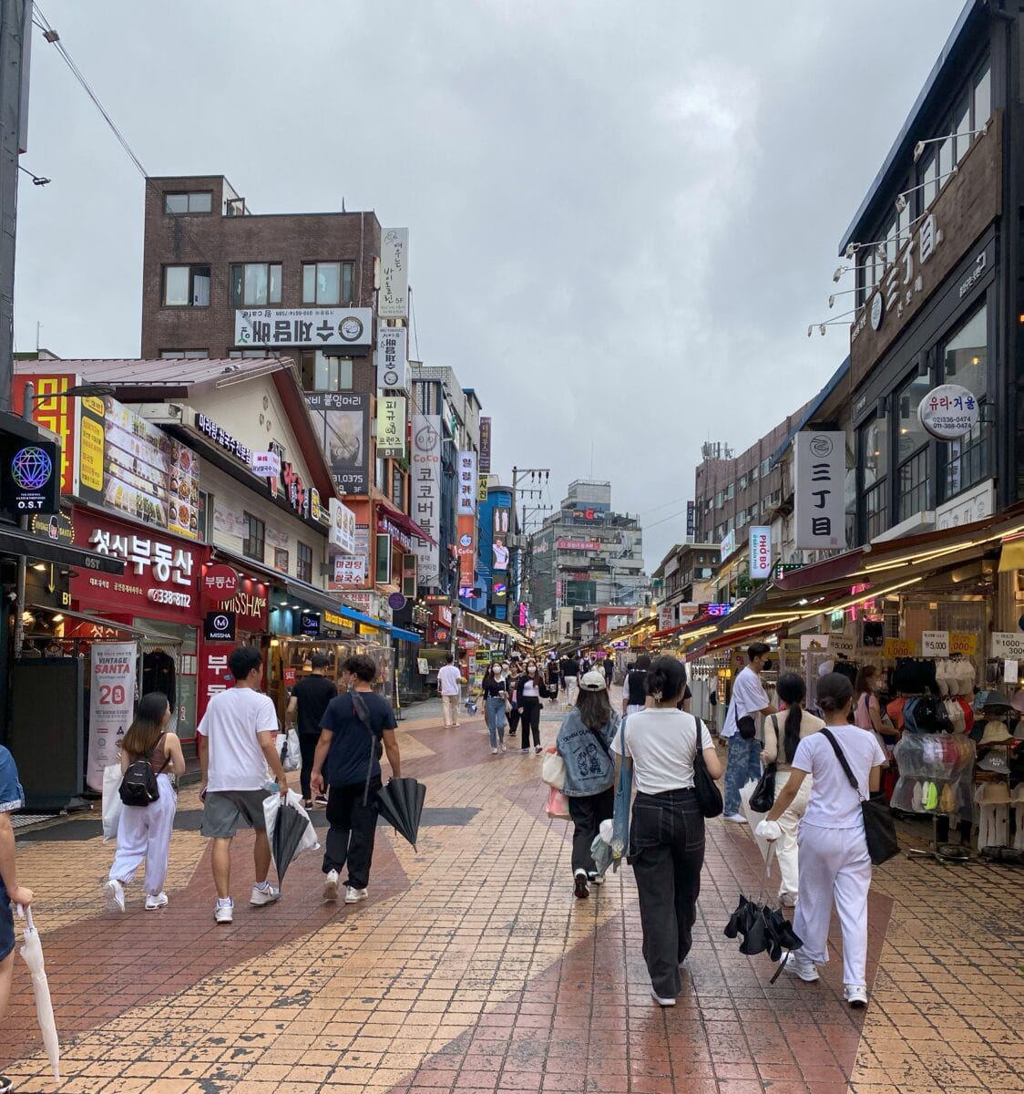 Street fashion scene in Hongdae, Seoul, South Korea