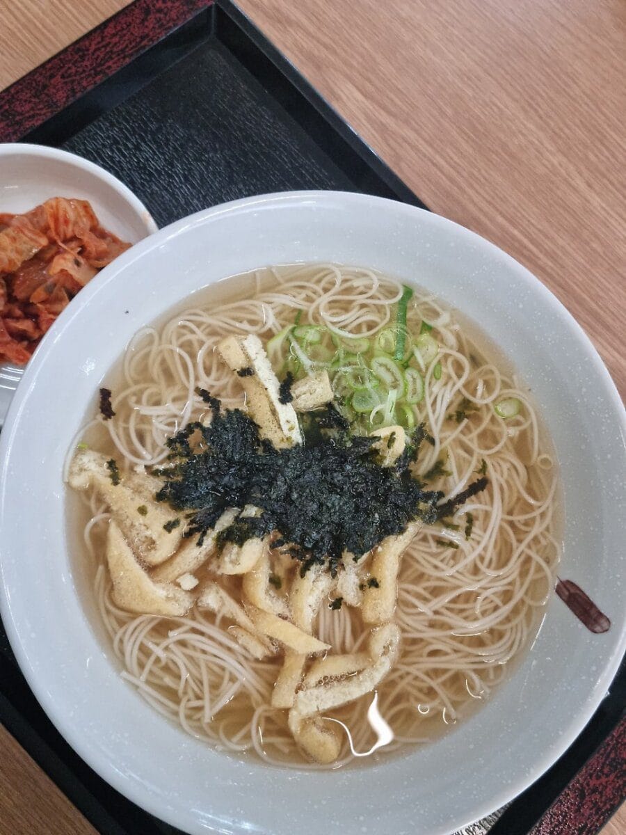주1회 스님의 좋은 말씀 2시간 동안 듣고, 지난 한 주를 되돌아보는 시간들. 결국 돌아서면 까먹고 화내고,
