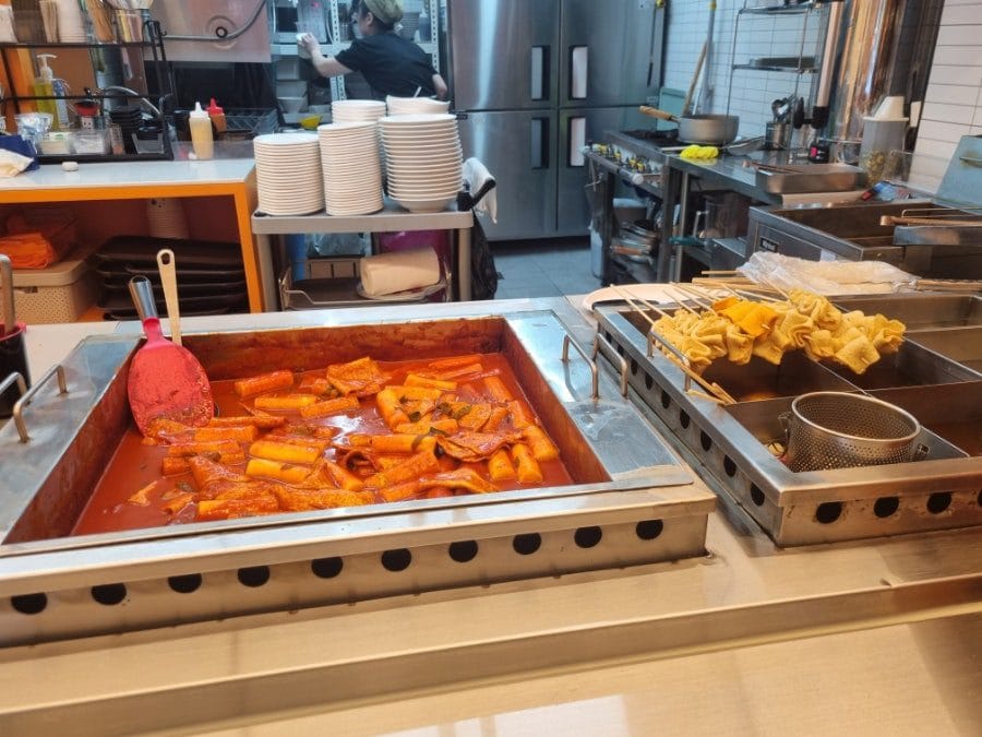 부산역 떡복이집 사진 1