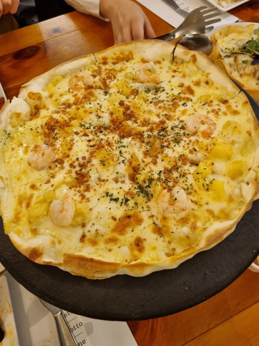 식전빵이랑 양송이 스프는 어디서나 국룰로 나오는 것이라 무난무난했당