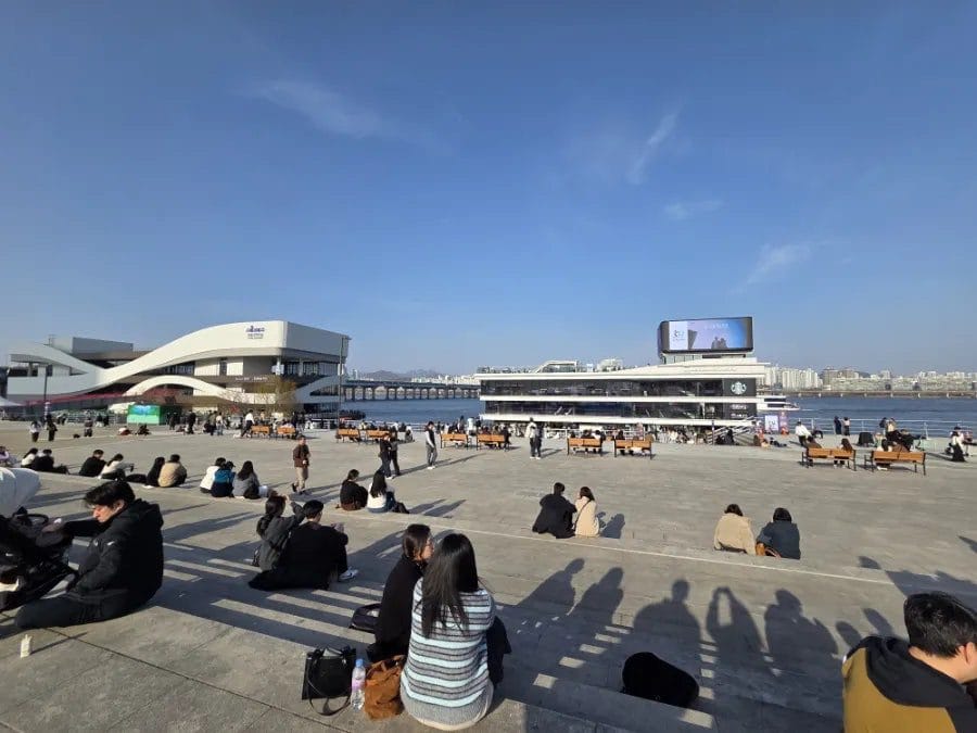 체감상 애기 엄빠들을 제외한 커플 중 우리가 가장 연식이 있어보였다.ㅋㅋㅋ