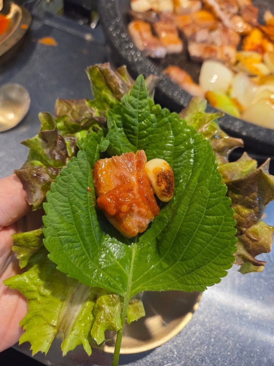 무한리필바. 리필은 셀프