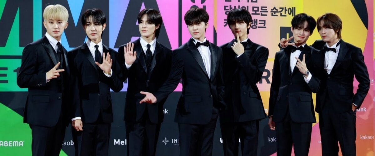 NCT Dream members backstage at the Melon Music Awards 2023